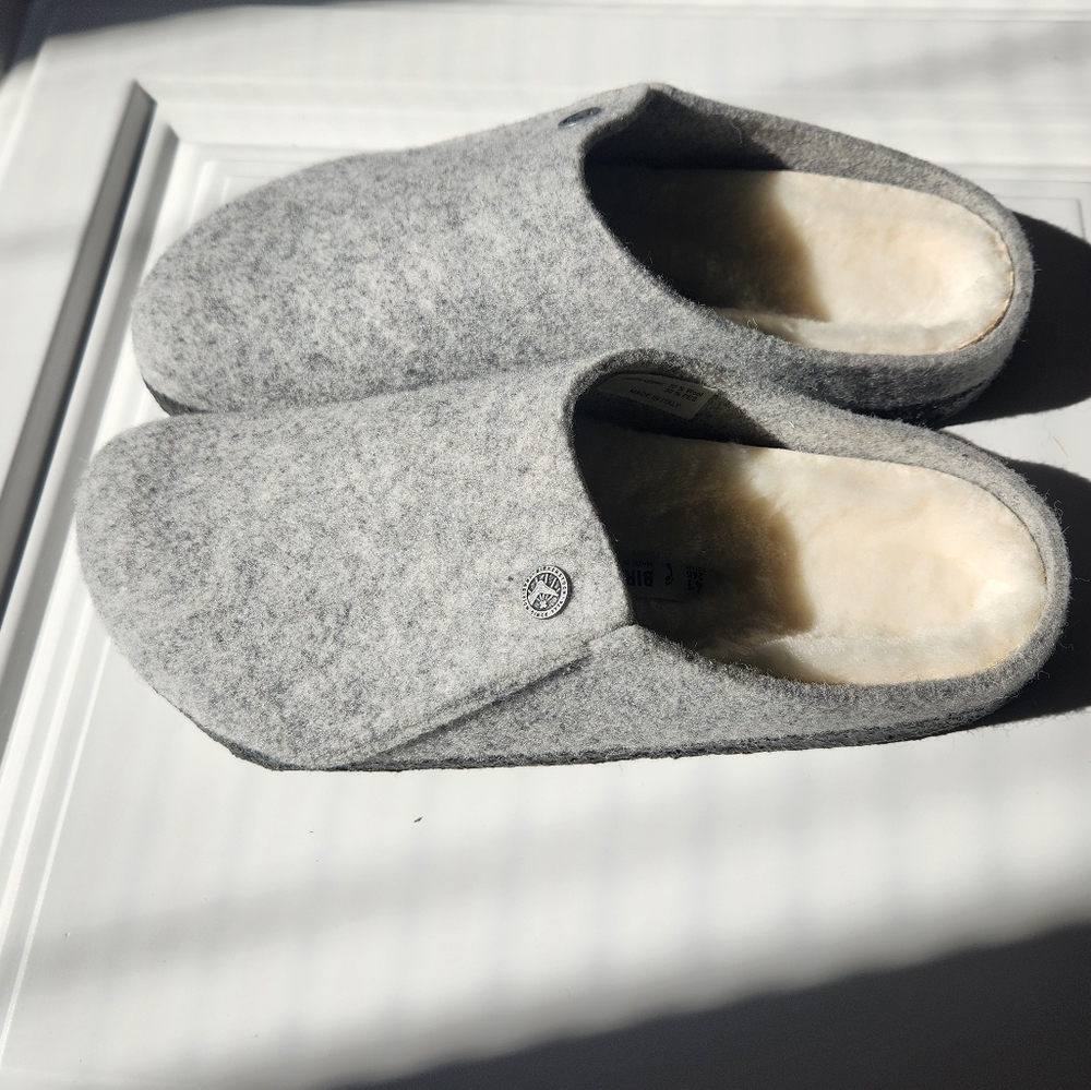 BIRKENSTOCK WOMEN SANDAL SIZE 10.5 -11 MEN SIZE 8-8.5 new
